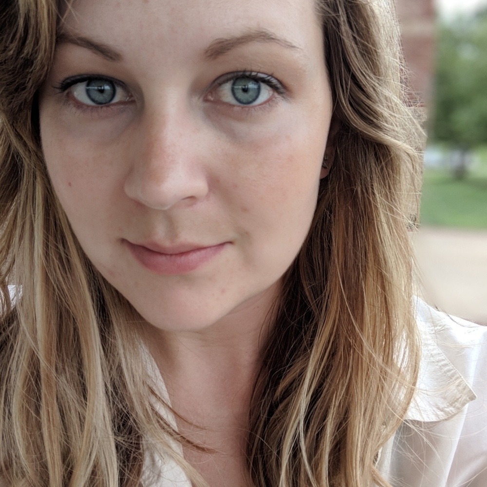 Meet your Posher, Lindsey